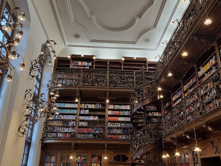 Lesesaal der Juristischen Bibliothek München