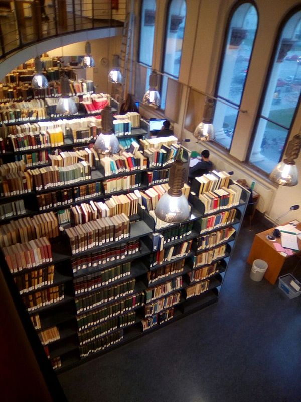 Bücherregale von oben